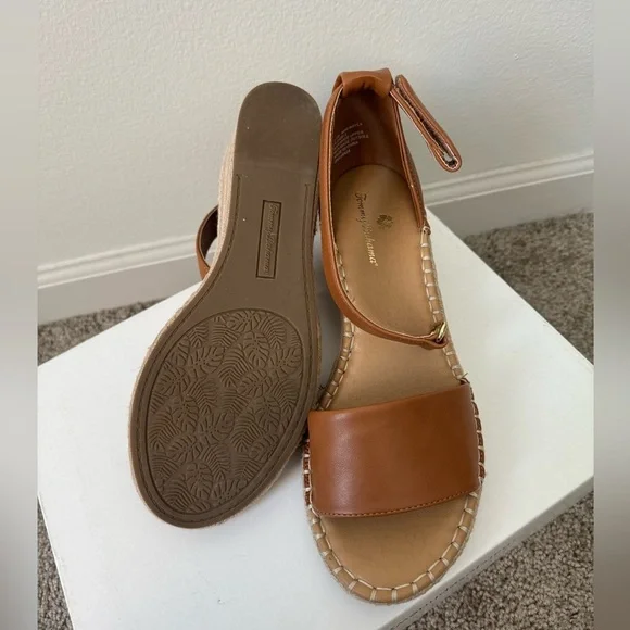 Espadrilles TOMMY BAHAMA Mini Mayla Cognac Back
Strap Velcro strap - Size 7.5M - Picture 7 of 7